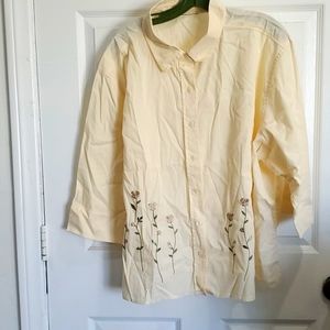 Simple Boho Retro Peasant Blouse Womens M /L Cream Floral Embroidery Cottagecore